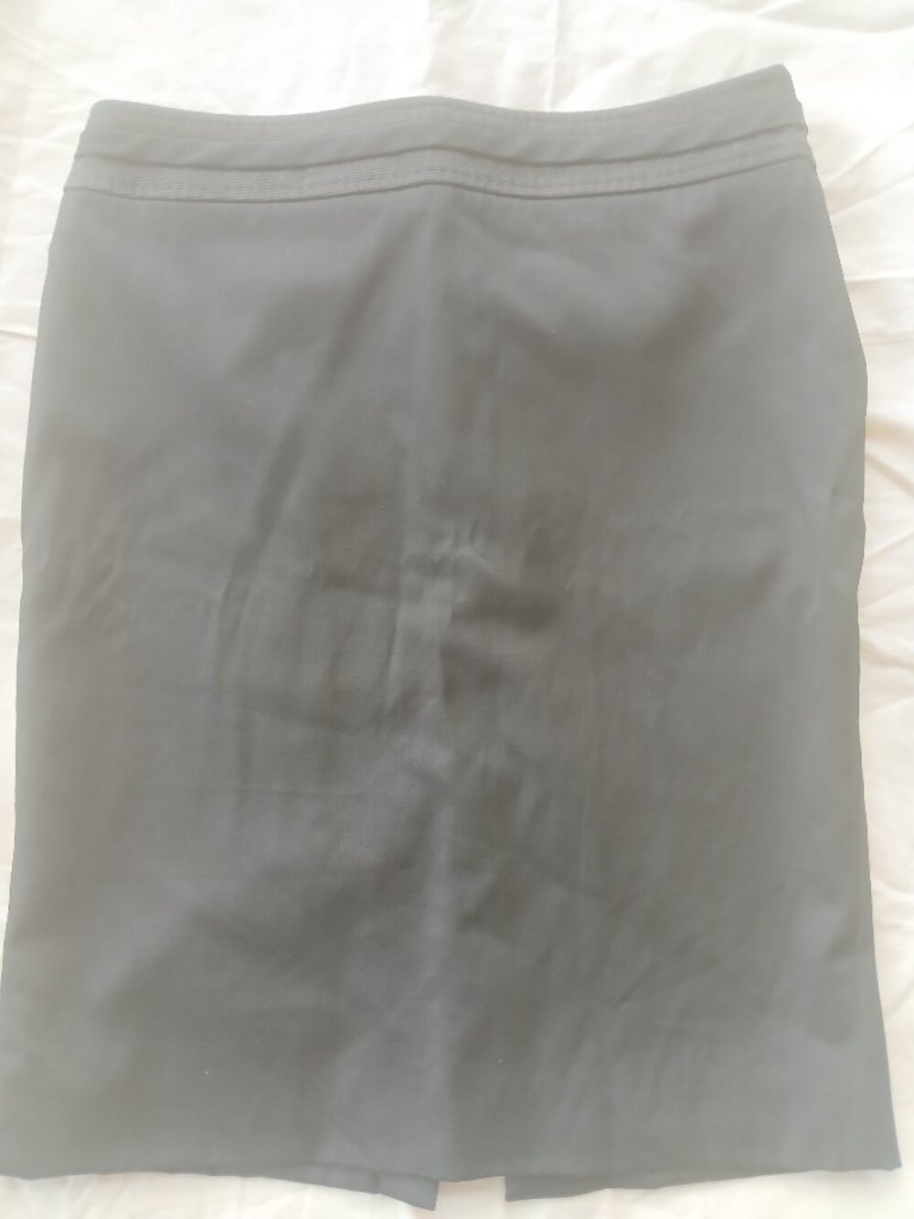 Beautiful Gucci Pencil Skirt — Italian Size 38, Approx. US 2–3